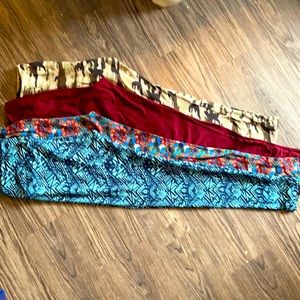 Lot of four pairs of leggings